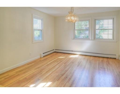 25 Putnam Ln, Danvers, MA 01923 photo 5