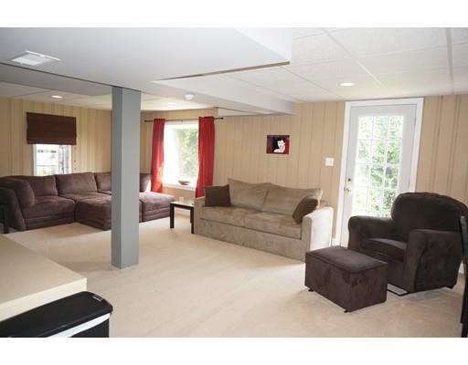 53 Bates Ave, Worcester, MA 01605 photo 20