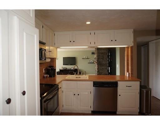 53 Bates Ave, Worcester, MA 01605 photo 10