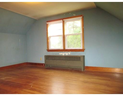 25 Carpenter Ave, Worcester, MA 01605 photo 12