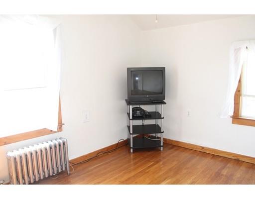 14 Fair St, Gloucester, MA 01930 photo 9