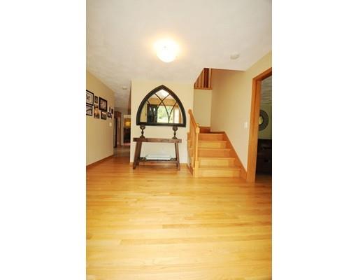 64 Olde Forge Rd, Hanover, MA 02339 photo 8