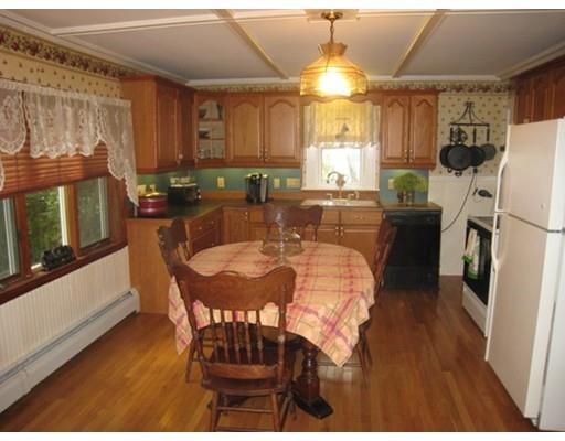 40 Harrison Ave, Gloucester, MA 01930 photo 5