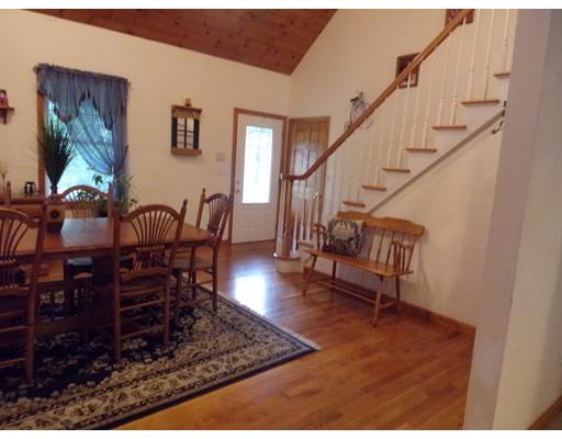 3 Garrison Ln, Acushnet, MA 02743 photo 17