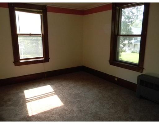 89 Northampton St, Easthampton, MA 01027 photo 17