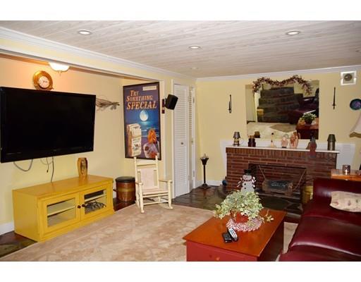 80 Chickering Rd, Dedham, MA 02026 photo 16
