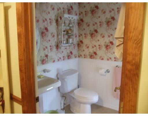 15 Highland St, Ware, MA 01082 photo 10
