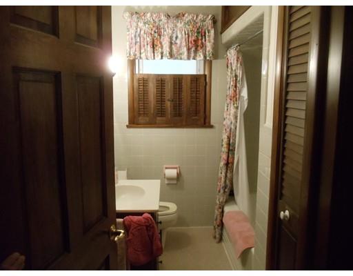 15 Highland St, Ware, MA 01082 photo 12