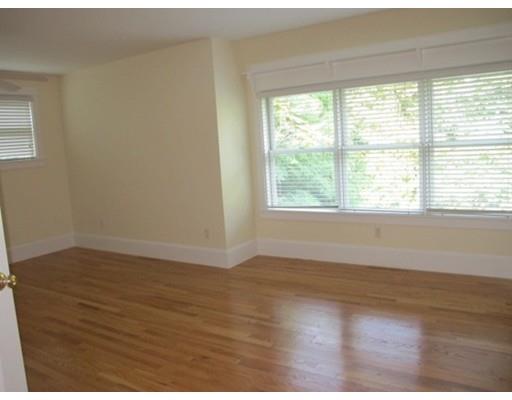 10 Oak Hill Rd, Worcester, MA 01609 photo 13