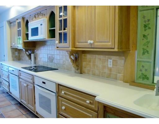 10 Oak Hill Rd, Worcester, MA 01609 photo 6