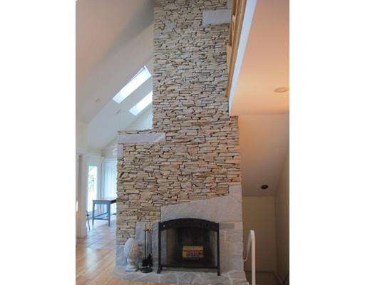 10 Oak Hill Rd, Worcester, MA 01609 photo 11