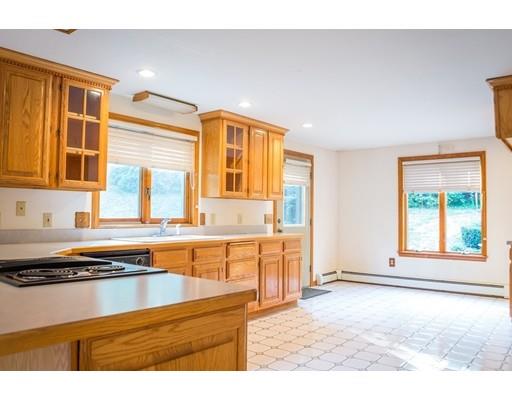 95 Town Farm Rd, Sutton, MA 01590 photo 6