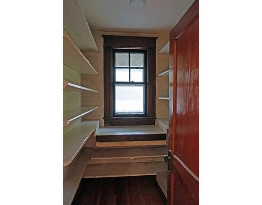 58 Shawmut St, Springfield, MA 01108 photo 11