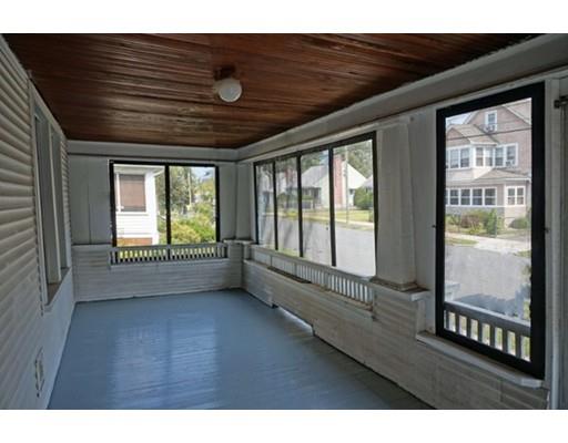 58 Shawmut St, Springfield, MA 01108 photo 17