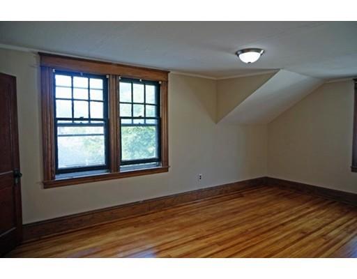 58 Shawmut St, Springfield, MA 01108 photo 21