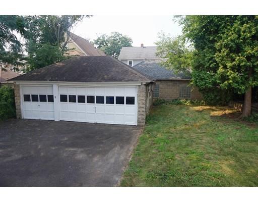 58 Shawmut St, Springfield, MA 01108 photo 7