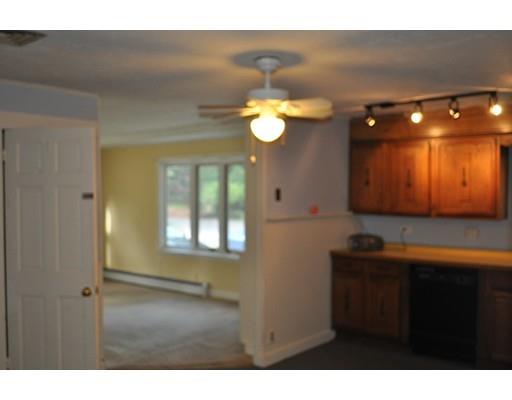 28 Williams St, Upton, MA 01568 photo 5