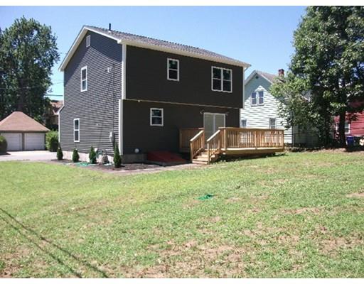 119 Hamburg St, Springfield, MA 01107 photo 4