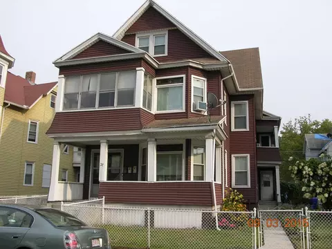 27 Rutledge Ave, Springfield, MA 01105 photo 1