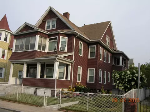 27 Rutledge Ave, Springfield, MA 01105 photo 2