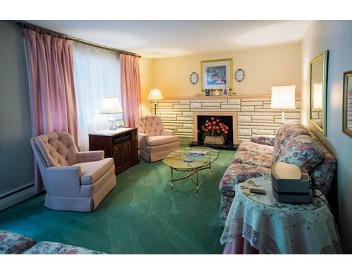 103 Acrebrook Dr, Chicopee, MA 01020 photo 6