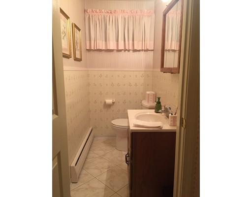 103 Acrebrook Dr, Chicopee, MA 01020 photo 10