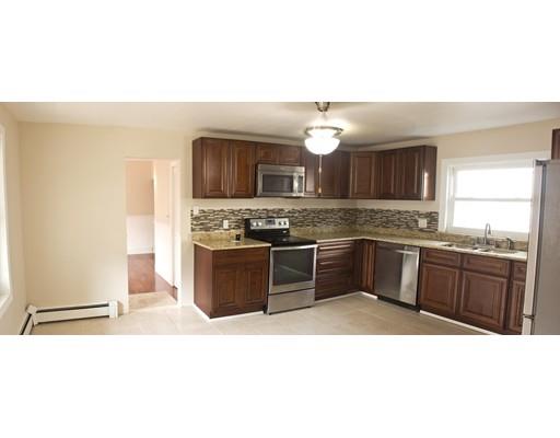 109 3rd St, Lowell, MA 01850 photo 6