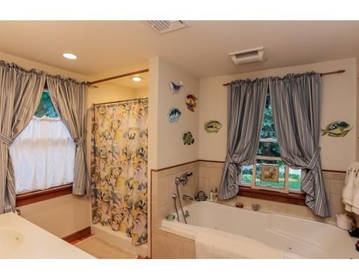 3 Wilder Rd, Hingham, MA 02043 photo 8