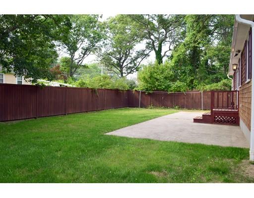 19 Central Blvd, Bourne, MA 02532 photo 4