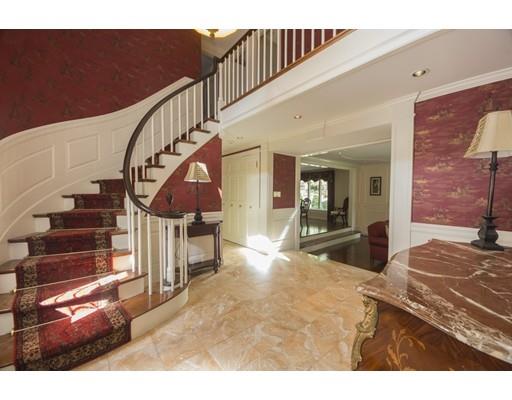 201 Pecunit St, Canton, MA 02021 photo 4