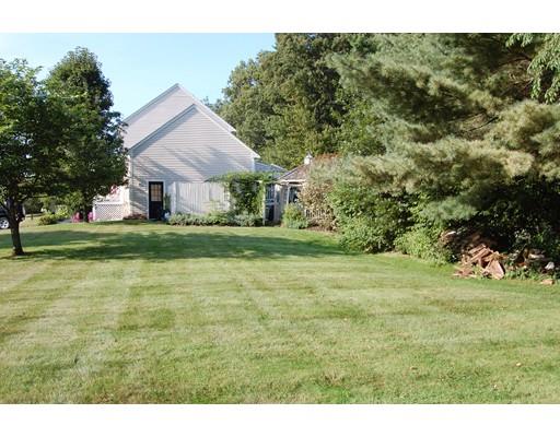 24 Josiah Dr, Upton, MA 01568 photo 4