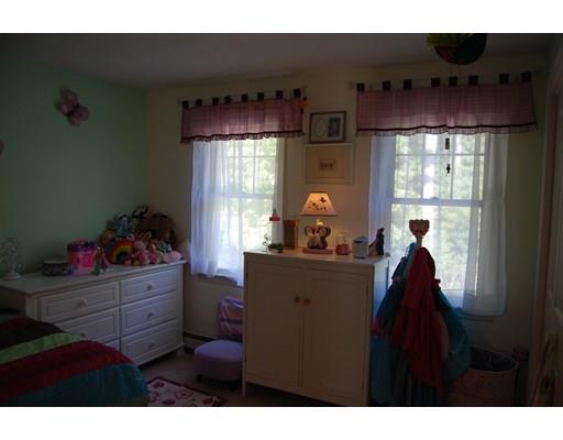 24 Josiah Dr, Upton, MA 01568 photo 18