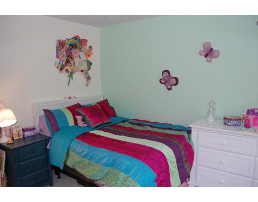 24 Josiah Dr, Upton, MA 01568 photo 17