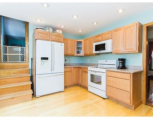 22 Charles St, Beverly, MA 01915 photo 7