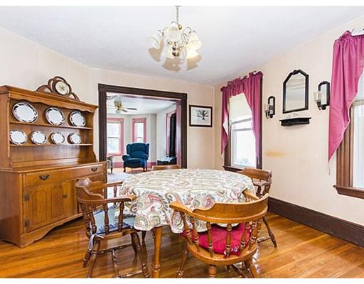 22 Charles St, Beverly, MA 01915 photo 2