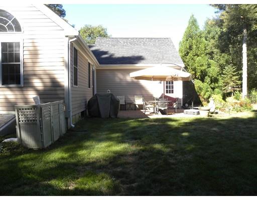 8 Penny Ln, East Wareham, MA 02538 photo 5