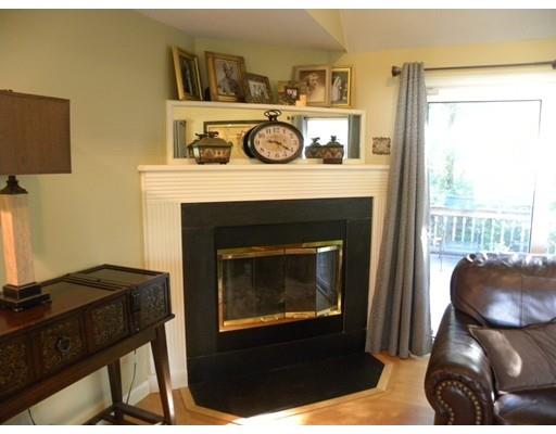 8 Penny Ln, East Wareham, MA 02538 photo 9