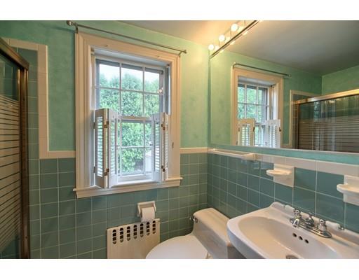 6 Putnam St, Beverly, MA 01915 photo 12