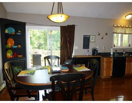 16 Butler St, Worcester, MA 01607 photo 12