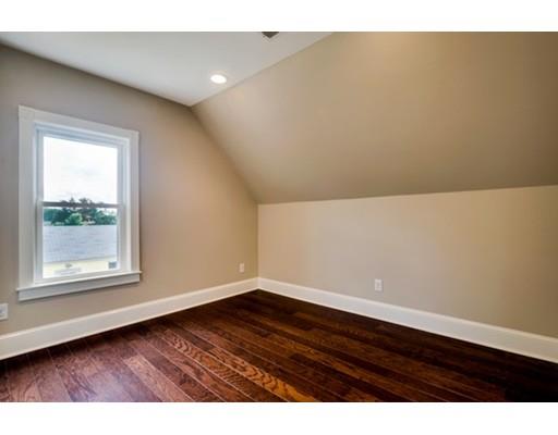 22 Greendale Ave, Worcester, MA 01606 photo 17