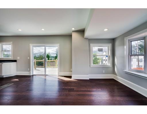 22 Greendale Ave, Worcester, MA 01606 photo 9