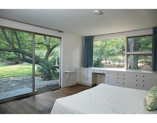 210 Walnut St, Brookline, MA 02445 photo 4