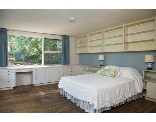 210 Walnut St, Brookline, MA 02445 photo 5