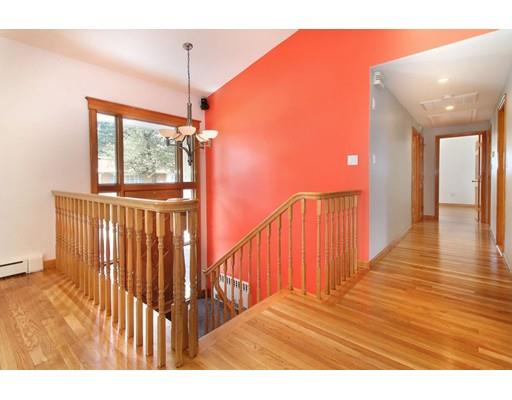67 Tomahawk Rd, Arlington, MA 02474 photo 6