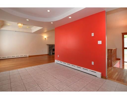67 Tomahawk Rd, Arlington, MA 02474 photo 5