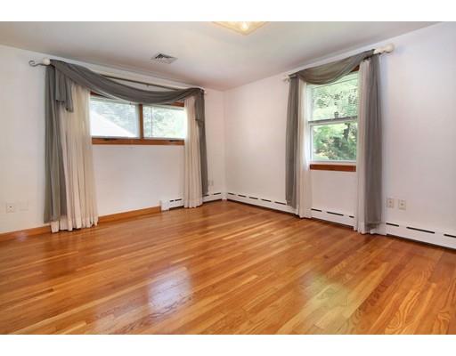 67 Tomahawk Rd, Arlington, MA 02474 photo 12