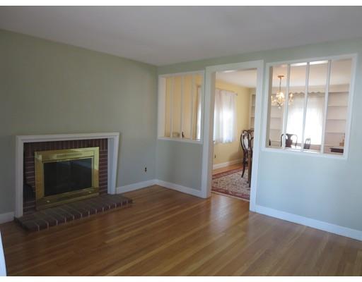 10 Evergreen Dr, Beverly, MA 01915 photo 9