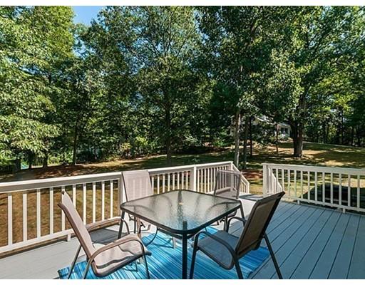 44 Ashley Pl, Reading, MA 01867 photo 4