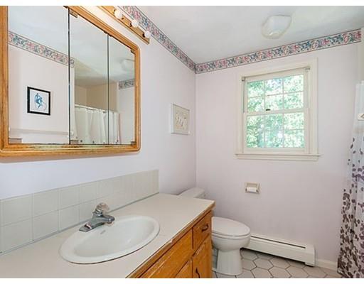 44 Ashley Pl, Reading, MA 01867 photo 20