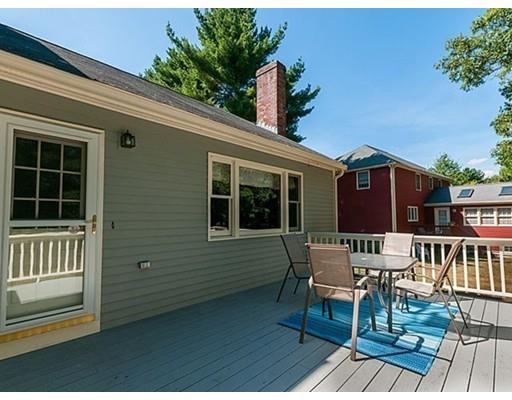 44 Ashley Pl, Reading, MA 01867 photo 5